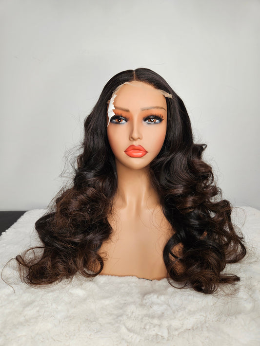 22” Layered Body Wave Wig – 5×5 HD Closure | Raw Hair | Brown Tips